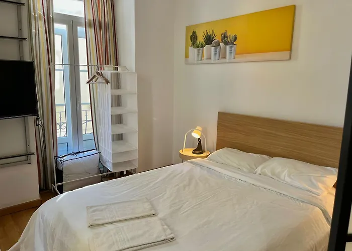 2 Bedroom - Bairro Alto