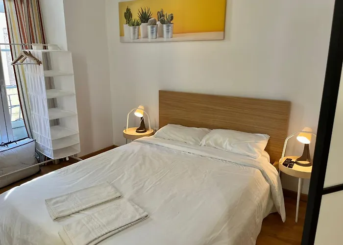 2 Bedroom - Bairro Alto Apartment